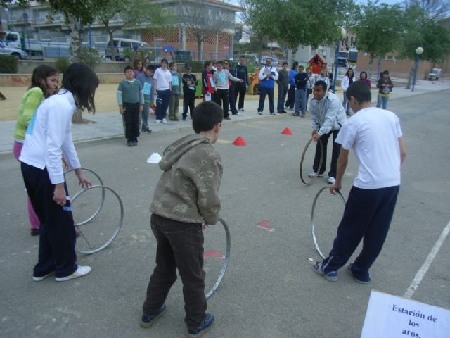 The Department of Sports organized tomorrow, Wednesday April 25th a day of popular and alternative sports games at the fairgrounds, Foto 1