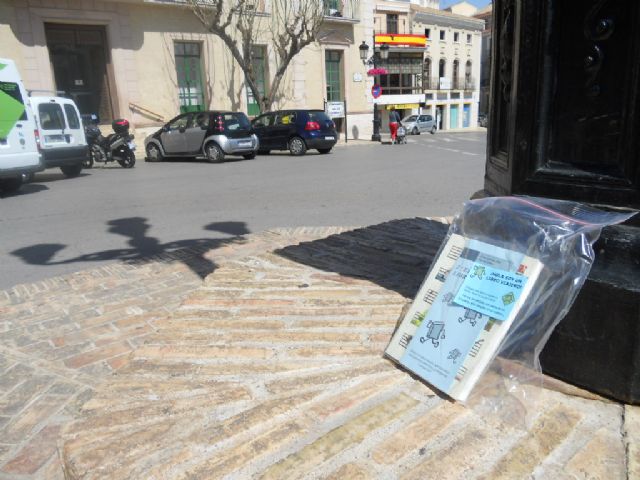 La concejalía de Cultura saca a la calle 40 libros en la segunda edición del proyecto El libro viajero - 1, Foto 1