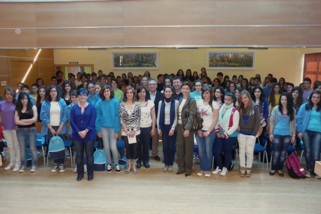 El Alcalde de Molina de Segura recibe a los participantes en el encuentro de coros del Programa ARCE, coordinado por el I.E.S. Cañada de las Eras - 2, Foto 2