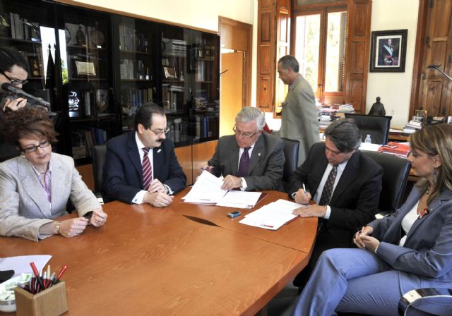 La Universidad de Murcia fortalece la colaboración con la Fundación Cristóbal Gabarrón - 3, Foto 3