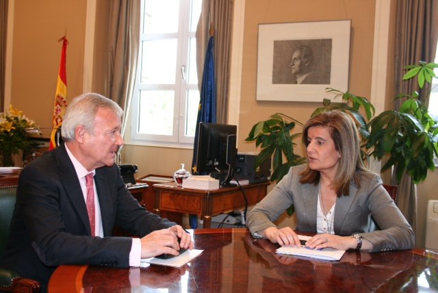 Valcárcel anuncia que la Reforma Laboral de Báñez ha permitido crear 500 empleos indefinidos en la Región de Murcia - 1, Foto 1