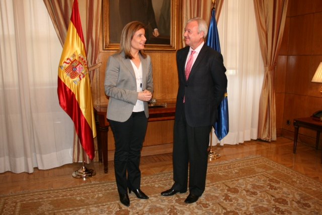 Valcárcel anuncia que la Reforma Laboral de Báñez ha permitido crear 500 empleos indefinidos en la Región de Murcia - 2, Foto 2