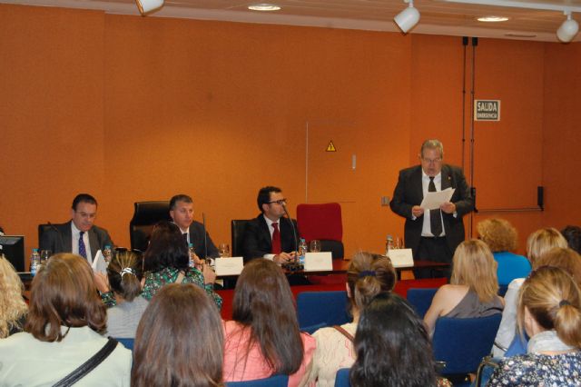 Radio ECCA Fundación logra en poco más de tres años 139 contratos para mujeres maltratadas con el programa Mujer Avanza - 2, Foto 2