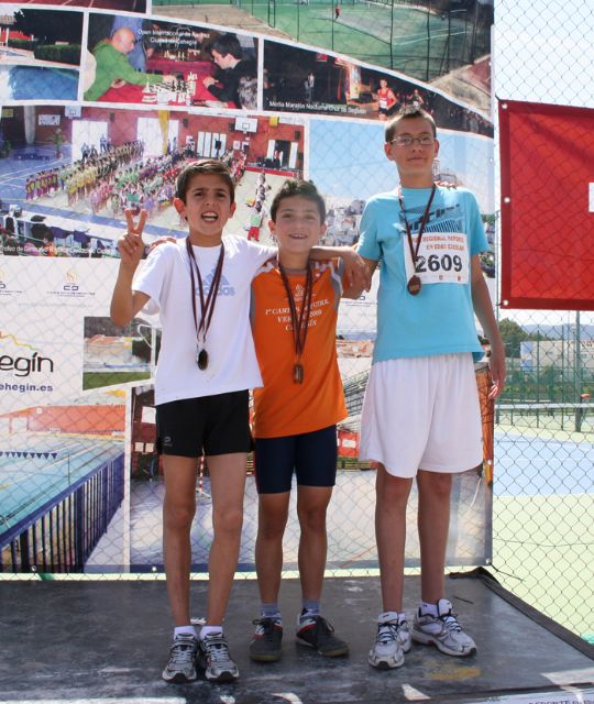 Los escolares cehegineros obtienen doce podios en la final regional de duatlón - 1, Foto 1