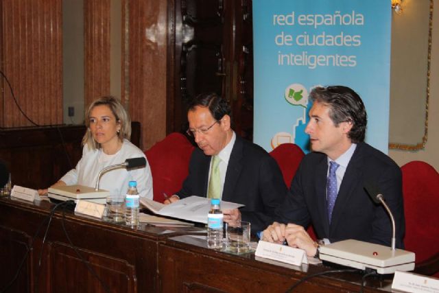 La Red de Ciudades Inteligentes suma esfuerzos para diseñar municipios que ofrezcan mejores servicios a un menor coste - 1, Foto 1