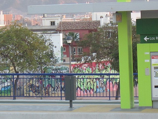 Los socialistas denuncian que la imagen de Guadalupe está siendo insultada debido a los graffitis en los símbolos principales - 1, Foto 1