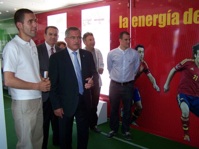 Águilas acoge la exposición itinerante de Iberdrola La Energía de La Roja - 2, Foto 2