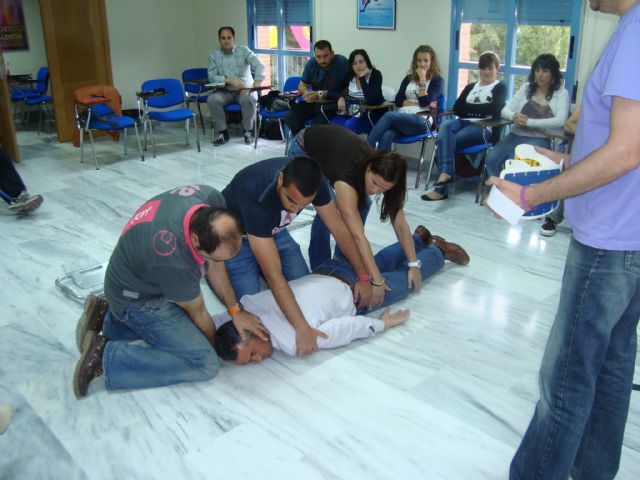 La Concejalía de Deportes desarrolla un seminario sobre Soporte Vital Básico y atención inicial en traumatismos en la práctica deportiva - 2, Foto 2