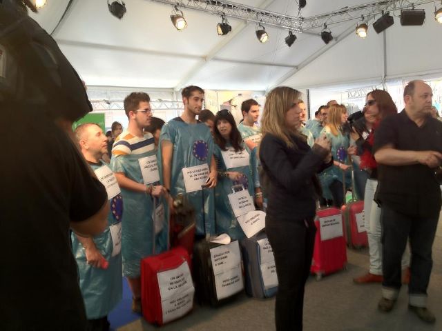 JSRM pide soluciones para evitar que emigrar a Europa sea el único movimiento de los jóvenes de la Región - 4, Foto 4