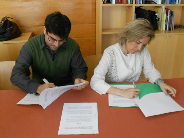 Medio Ambiente suscribe un convenio con la Asociación Amigos del Jardín Boltánico de Murcia para dar a conocer la riqueza floral del Malecón - 1, Foto 1