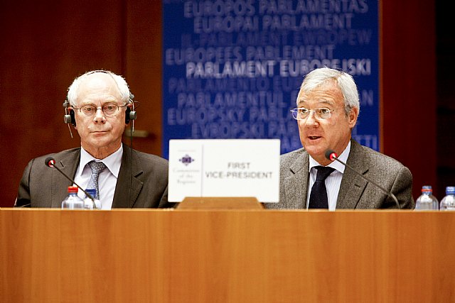 Valcárcel: La Comisión Europea apuesta clara y decididamente por el Corredor Mediterráneo - 2, Foto 2