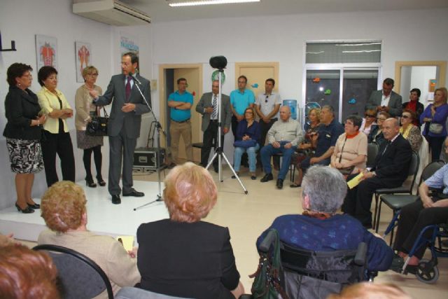 El Alcalde de Murcia inaugura la nueva sede de la Asociación On-Off Parkinson en el Barrio del Progreso - 1, Foto 1