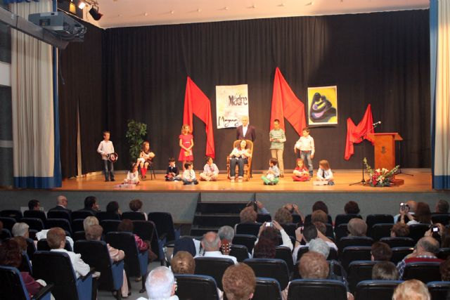 El grupo Tejuba torreño rinde su particular homenaje a las madres - 3, Foto 3
