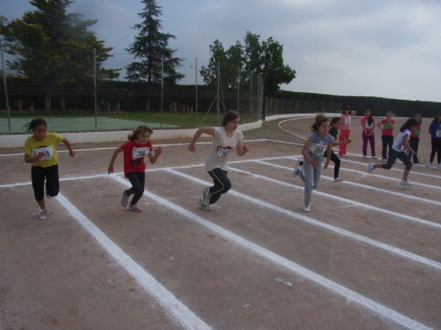 Un total de 64 escolares participaron en la jornada de atletismo de Deporte Escolar, Foto 3