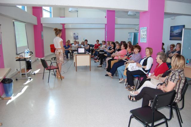 El mundo de los juegos y los juguetes de los menores, al descubierto para las torreñas - 2, Foto 2