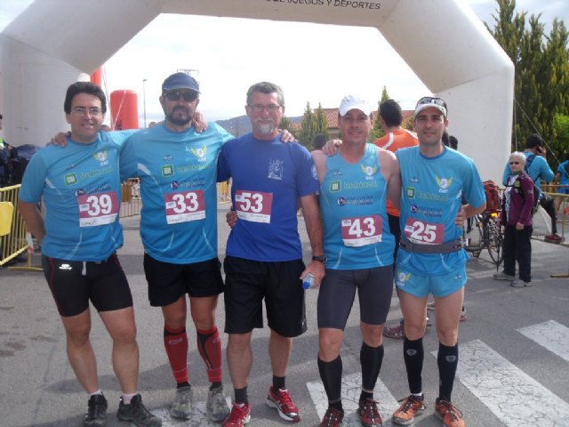 Fin de semana pleno de carreras para los atletas del CAT - 4