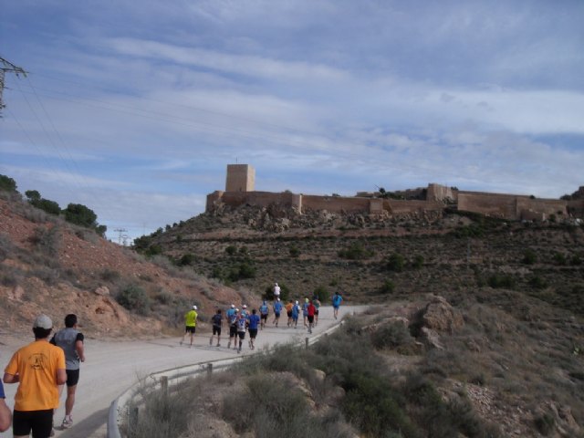 Fin de semana pleno de carreras para los atletas del CAT - 11