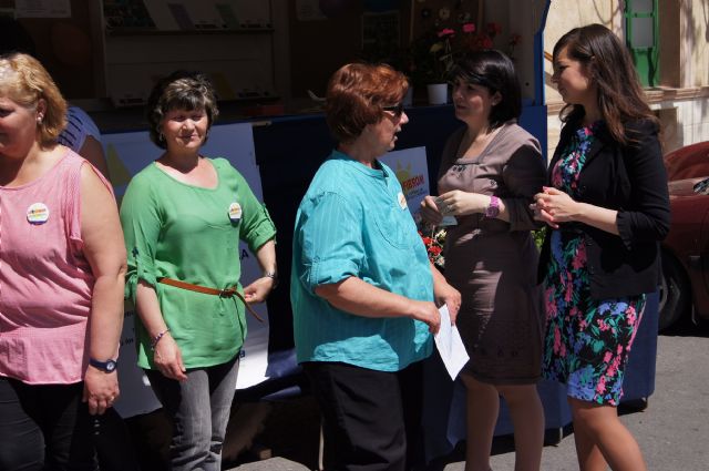 Totana se suma a la conmemoración del Día Internacional de la Fibromialgia y Fatiga Crónica con la lectura de un manifiesto, Foto 4