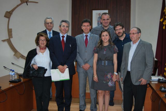 Alhama celebra su gran noche de las letras con la entrega de los premios del XII Certamen de Relato Breve Alfonso Martnez-Mena, Foto 2