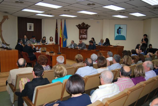 Alhama celebra su gran noche de las letras con la entrega de los premios del XII Certamen de Relato Breve Alfonso Martnez-Mena, Foto 4