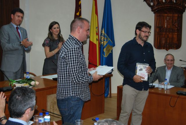 Alhama celebra su gran noche de las letras con la entrega de los premios del XII Certamen de Relato Breve Alfonso Martnez-Mena, Foto 5