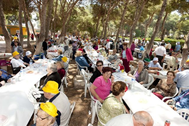 Una jornada de convivencia en Los Urrutias cerrará las actividades de mayores - 1, Foto 1