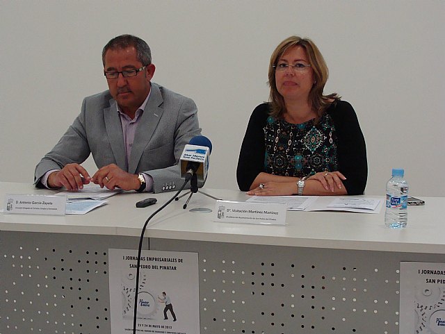 El	asesoramiento y la promoción on line centran las I jornadas empresariales de San Pedro del Pinatar - 1, Foto 1
