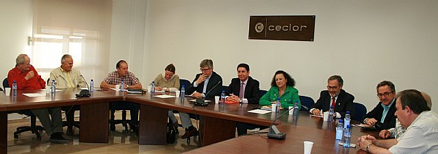 La Comunidad intermedia en la reconstrucción de las viviendas siniestradas en Lorca - 1, Foto 1