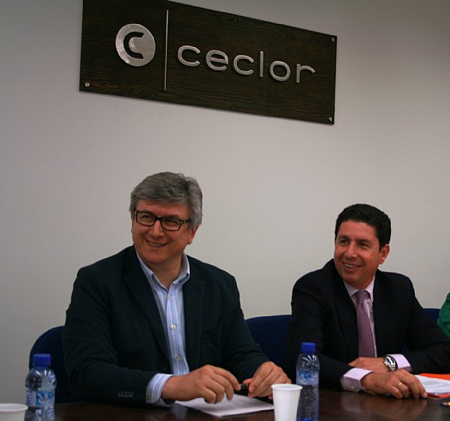 La Comunidad intermedia en la reconstrucción de las viviendas siniestradas en Lorca - 2, Foto 2