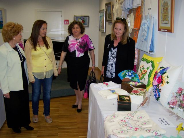 La Asociación de Amas de Casa de Águilas comienza su XVII Semana Cultural - 1, Foto 1