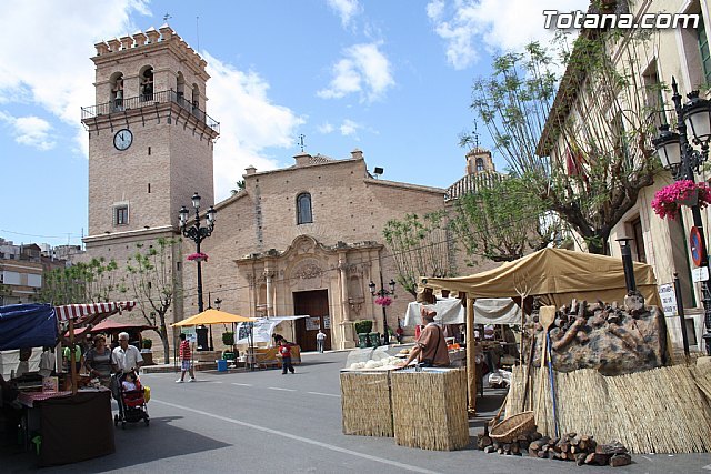 The activities organized during the "First Week of Solidarity" of the Spanish Association of Transplanted ended with the development of an artisan market, Foto 1