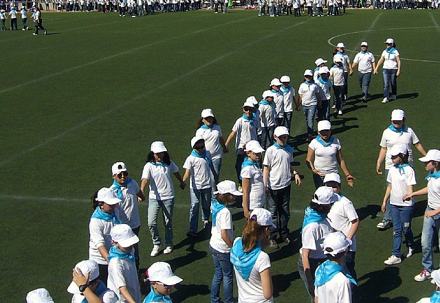 Alumnos del CEIP Santa Eulalia participaron en el IV Encuentro Regional de Danzas del Mundo - 22