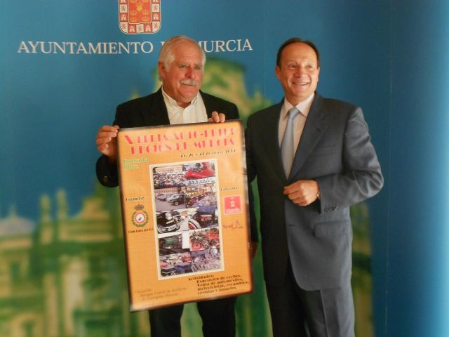 Dos camiones del ejército inglés y una colección de bicicletas antiguas se incorporan este año a la Feria Auto-Retro Región de Murcia - 2, Foto 2