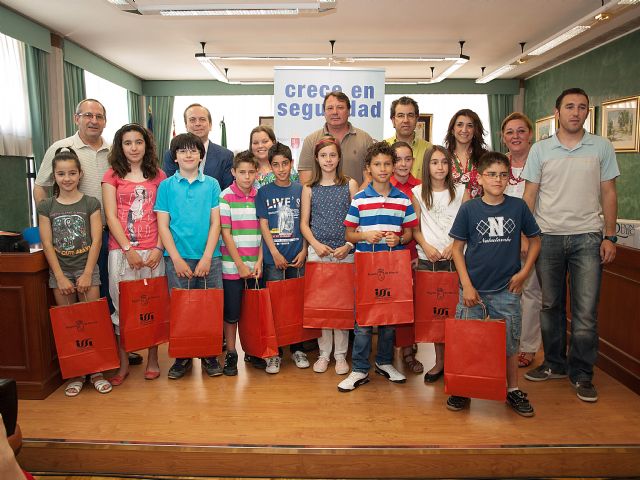 111 alumnos de colegios de Ceutí han participado en la campaña Crece en seguridad - 1, Foto 1