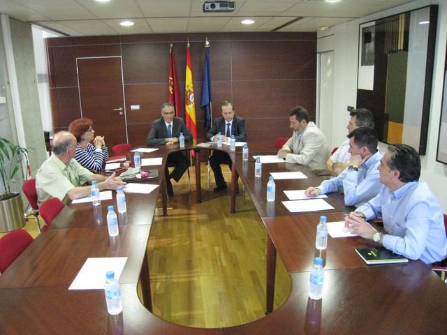 Empleo pone en marcha una campaña para sensibilizar sobre los riesgos laborales frente a las altas temperaturas - 1, Foto 1