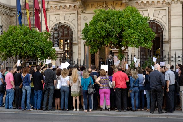 El Personal de Administración y Servicios de la UMU protesta contra los recortes - 2, Foto 2