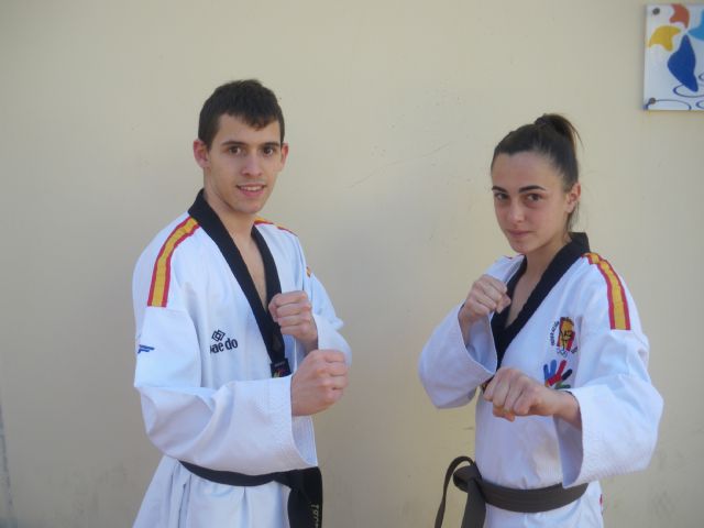 Dos estudiantes de la UMU compiten desde hoy por una medalla en el campeonato del mundo de Taekwondo de Corea del Sur - 1, Foto 1