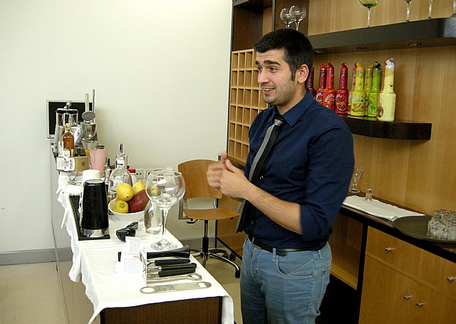 El CCT muestra en una jornada los secretos de la  coctelería de vanguardia - 1, Foto 1