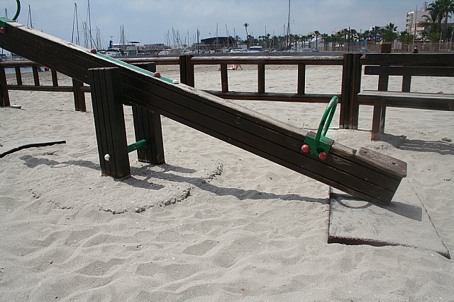 UPyD solicita al equipo de gobierno que arregle los parques infantiles de las playas de San Pedro del Pinatar - 2, Foto 2