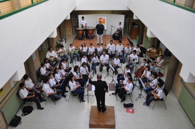 La Asociación Musical Maestro Eugenio Calderón cautiva con su interpretación de Peer Gynt - 1, Foto 1