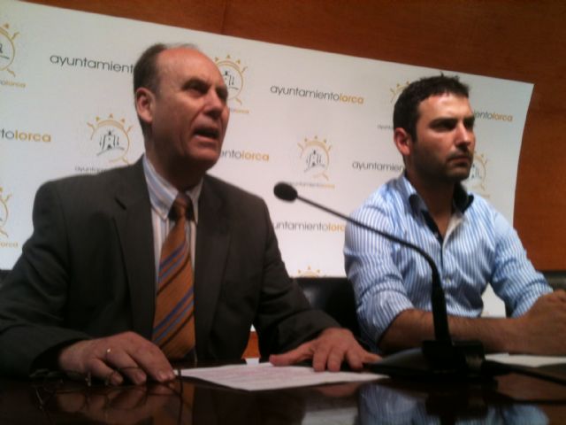 El Ayuntamiento solicita que se redacte una proposición de Ley para ayudar a quienes quieren volver a levantar sus viviendas - 1, Foto 1