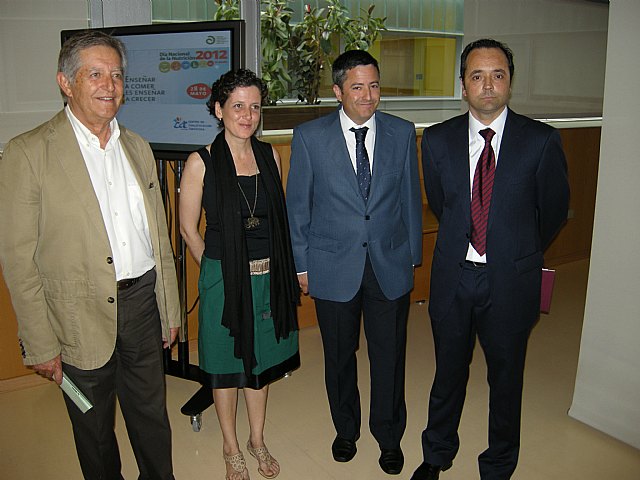 El Ejecutivo regional recuerda que la infancia es un periodo crucial para favorecer una conducta alimenticia sana y equilibrada - 1, Foto 1