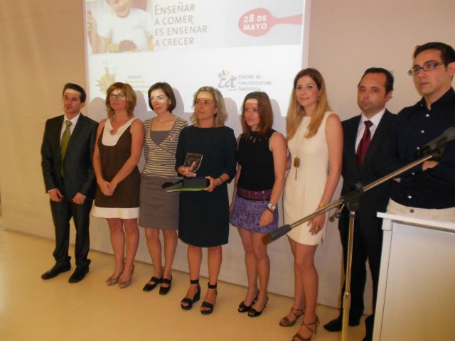 Martínez-Cachá Socio de Honor de la Asociación de Dietistas-Nutricionistas de la Región de Murcia - 2, Foto 2