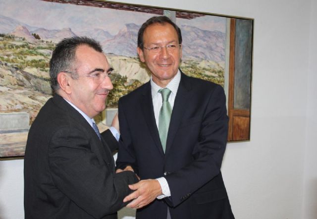 Los ayuntamientos facilitarán que los menores que cometan delitos o faltas puedan cumplir sus prestaciones en beneficio de la comunidad en su municipio - 1, Foto 1