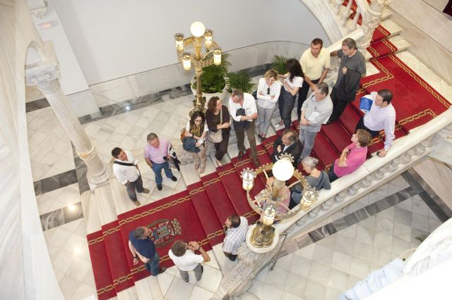 Un grupo de arquitectos valencianos se interesan por la transformación de los edificios de Cartagena - 1, Foto 1