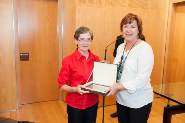 La alcaldesa agradece los servicios prestados a 22 jubilados - 1, Foto 1