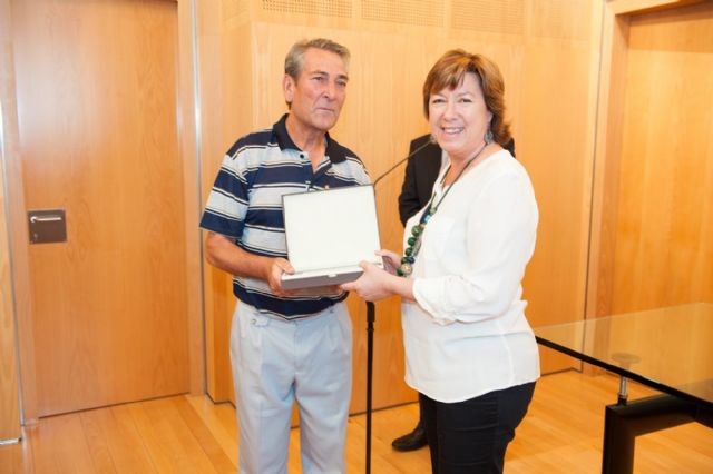 La alcaldesa agradece los servicios prestados a 22 jubilados - 4, Foto 4