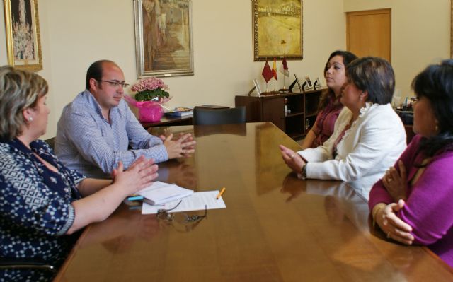 La concejalía de Igualdad propone la creación de un Plan de Integración de la Población Inmigrante - 1, Foto 1