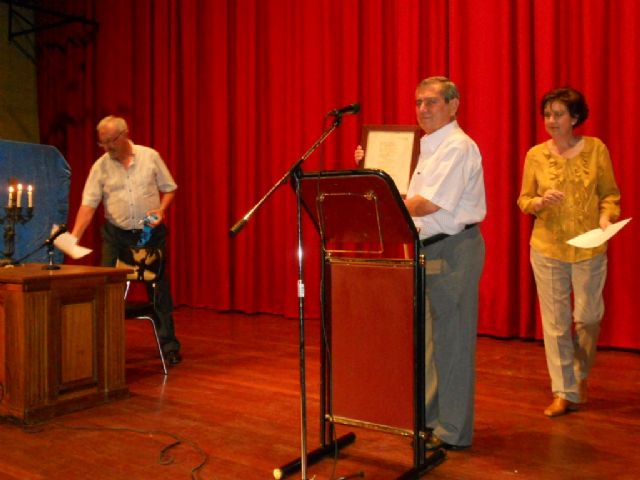 La Asociación Cultural Caja de Semillas homenajea con un recital de poesía al escritor local Francisco Barceló, Foto 2
