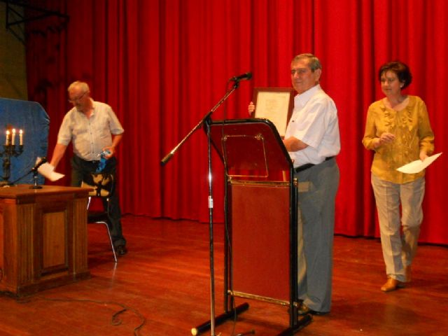 La Asociación Cultural Caja de Semillas homenajea con un recital de poesía al escritor local Francisco Barceló, Foto 2